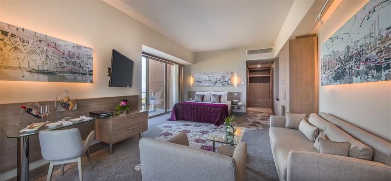 Panaromic Suite