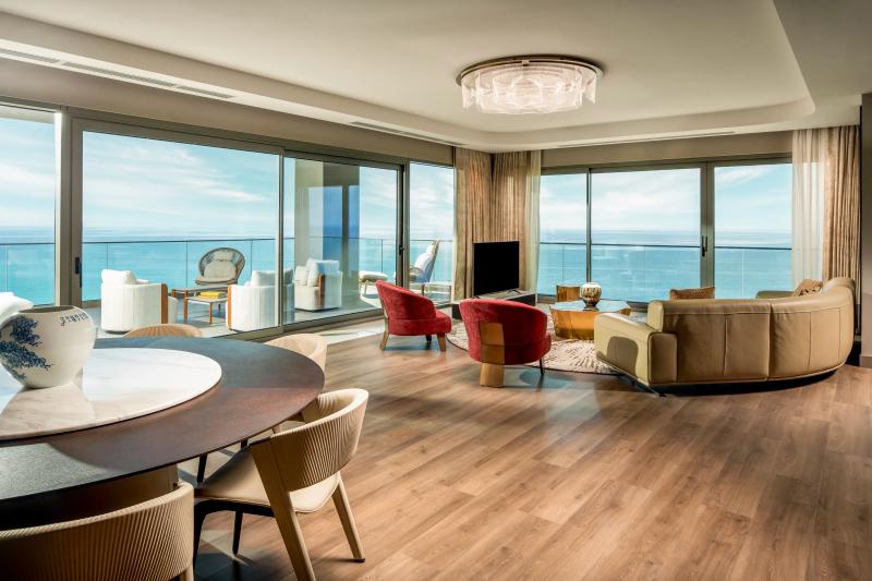 Presidential Suite