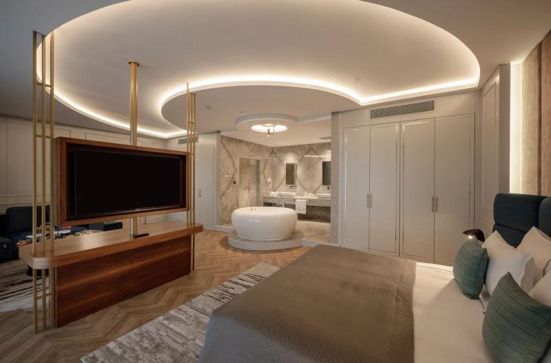 Royal Suite